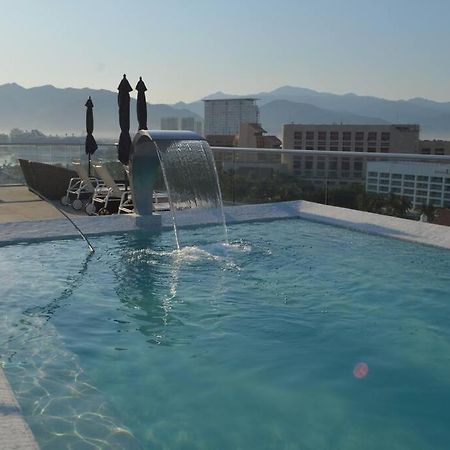 Luxury Condo On The Marina بويرتو فالارتا المظهر الخارجي الصورة
