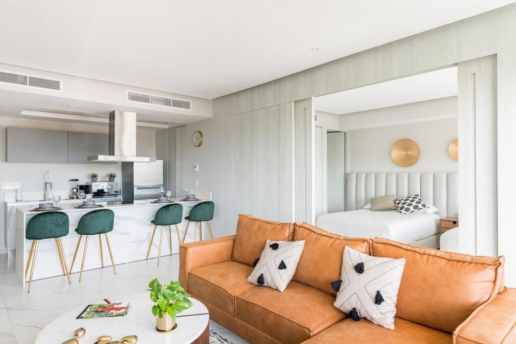 Luxury Condo On The Marina بويرتو فالارتا المظهر الخارجي الصورة